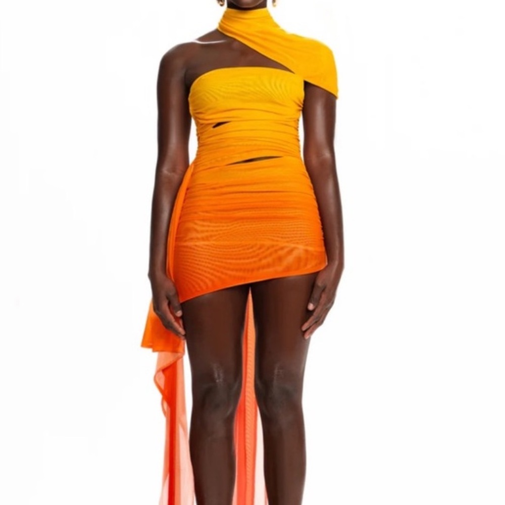 BBX BRAND ruched bandeau mini ombré sunset dress